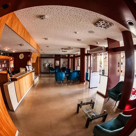 Dos Cavaleiros فندق توريس نوفاس