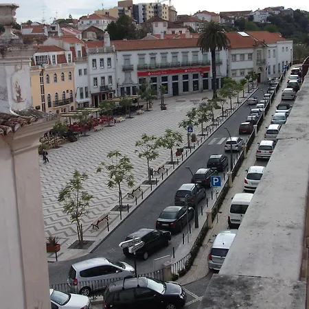 Dos Cavaleiros Otel 3*