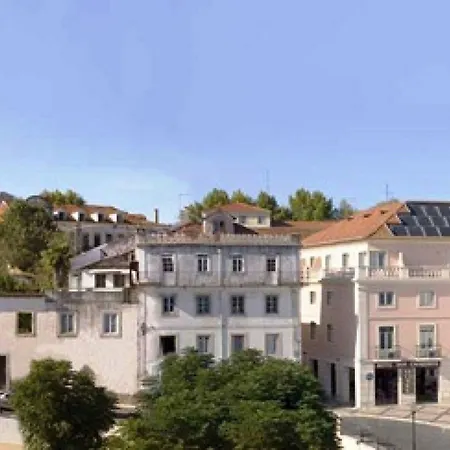 Dos Cavaleiros Otel Torres Novas