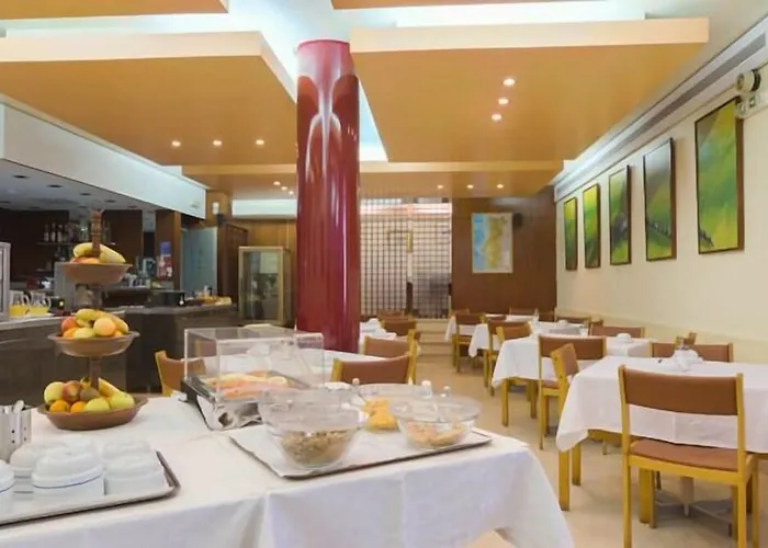 Dos Cavaleiros Hotel