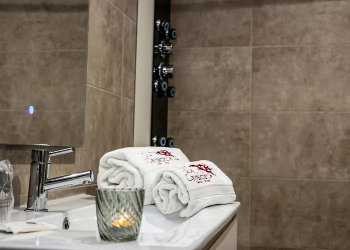 Dos Cavaleiros מלון 3*