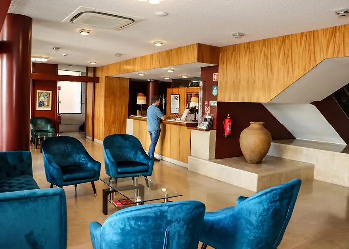 Hotel Dos Cavaleiros 3*