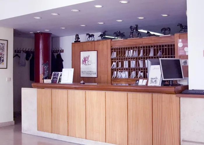 Dos Cavaleiros Hotel 3*