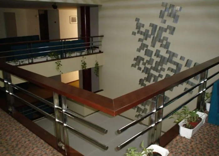 Dos Cavaleiros 3* טורס נובאס