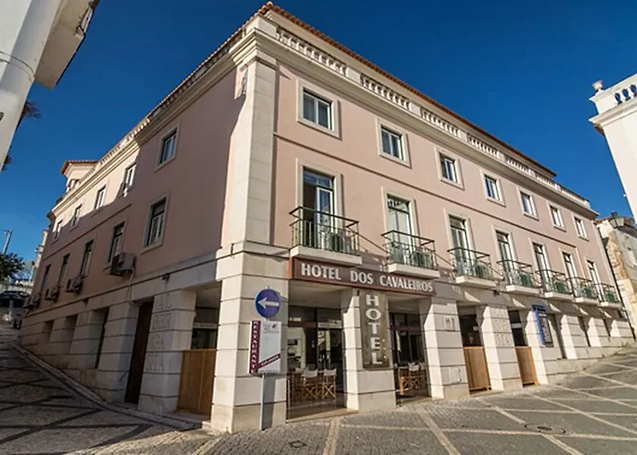 Hotel Dos Cavaleiros 3*