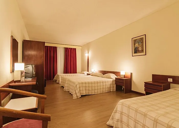 Dos Cavaleiros Hotel Torres Novas