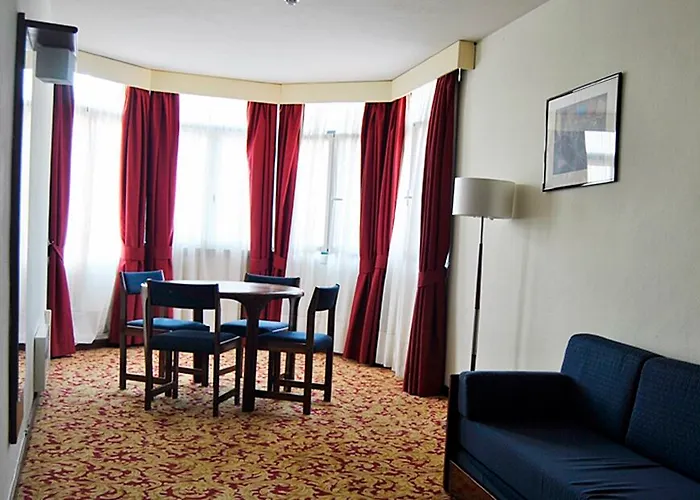 Hotel Dos Cavaleiros 3*